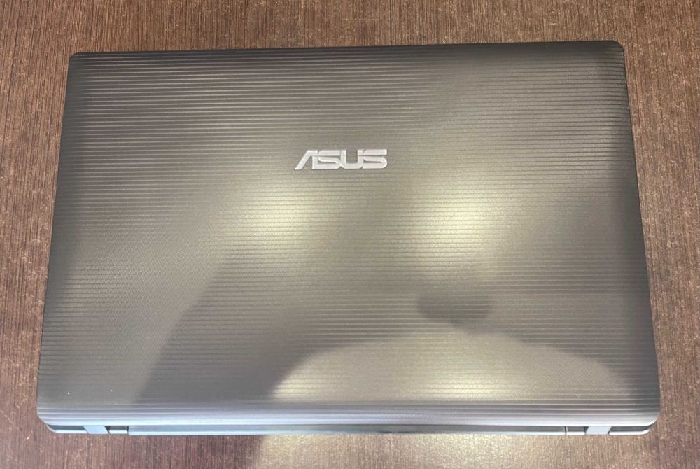 Computador portátil ASUS