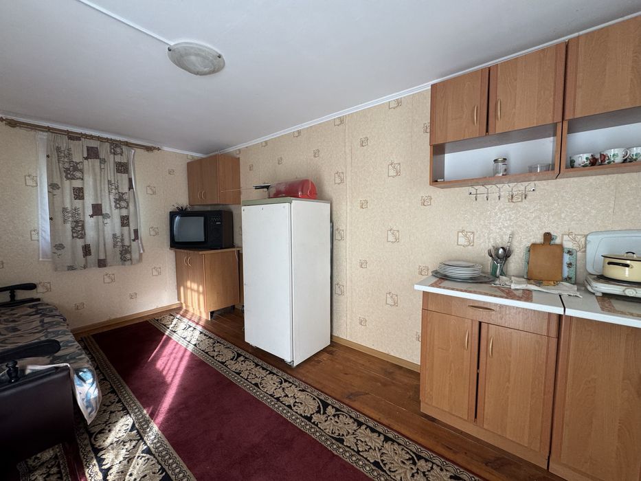 Будинок з власним виходом до ставка