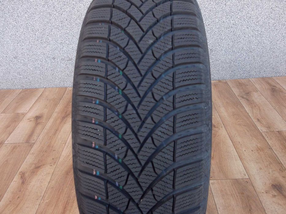Goodyear Ultra Grip Performance 3 195/65/15 91T jak nowa zima
