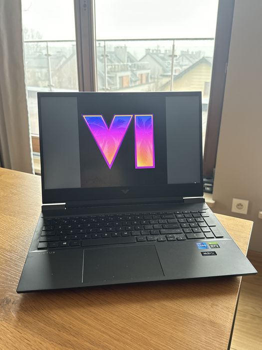 Laptop Victus by HP 16