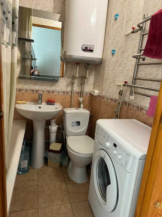 Продам 1кв 3/9 поряд Центр 42500₴