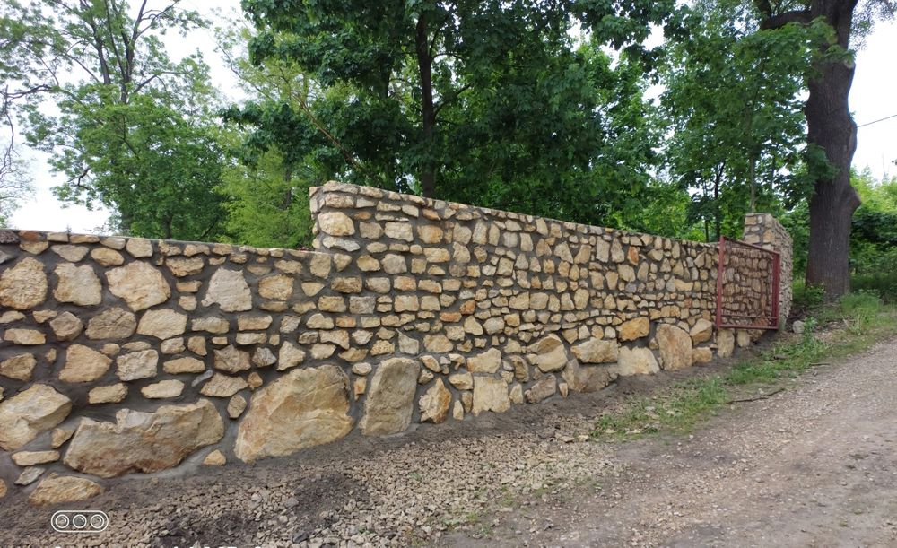 Układanie Kamienia Naturalnego
