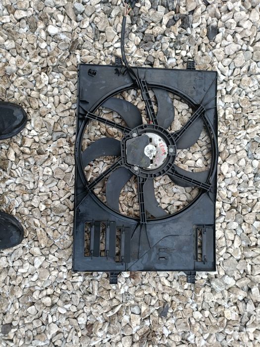 Seat Leon 3 Golf 7 Skoda a3 8v wentylator chłodnicy