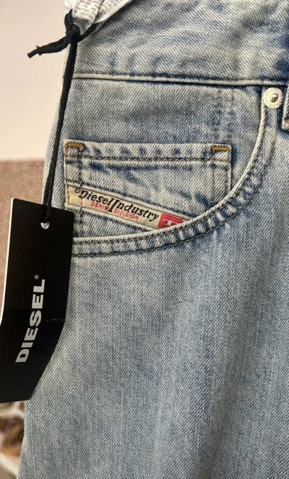 Джинси оригінальні Diesel L