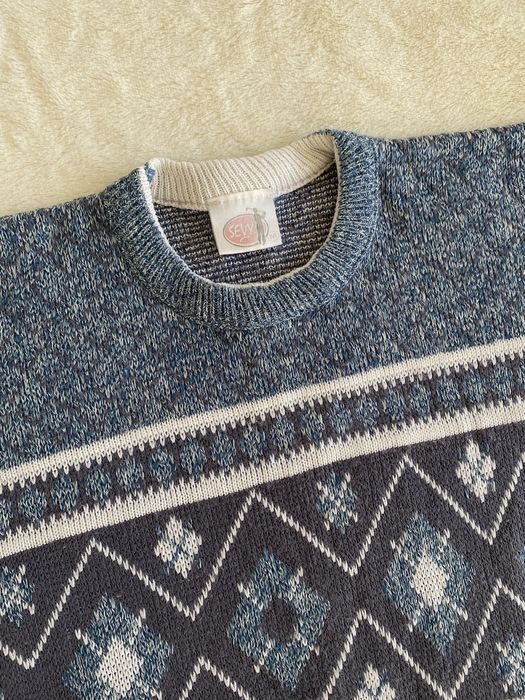Sweter zimowy.