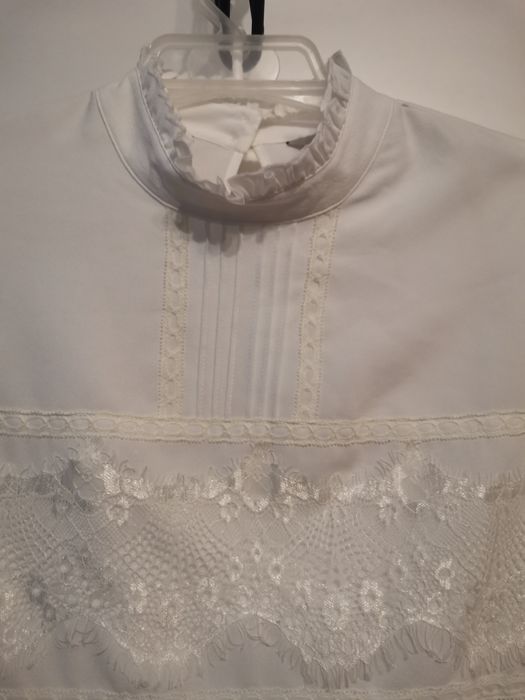 Elegancka biała bluzka damska Tu rozm 42, długi rękaw, koronka