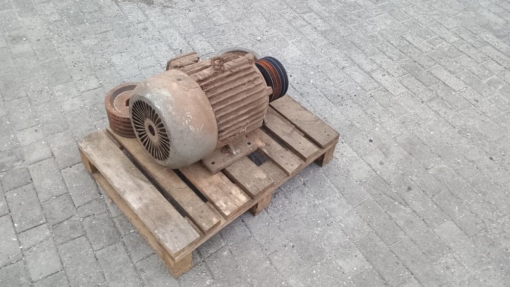 Silnik elektryczny 10kW / 1470 obr/min – bardzo dobry stan!!