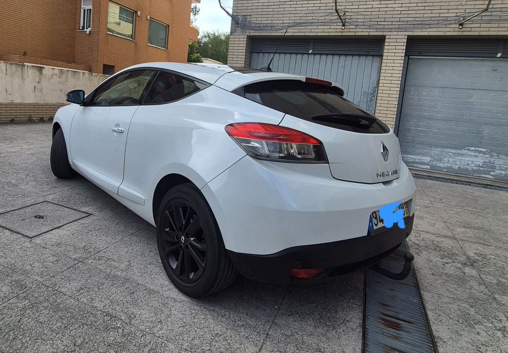 RENAULT MEGANE-COUPE 1.5 dci Dynamique s