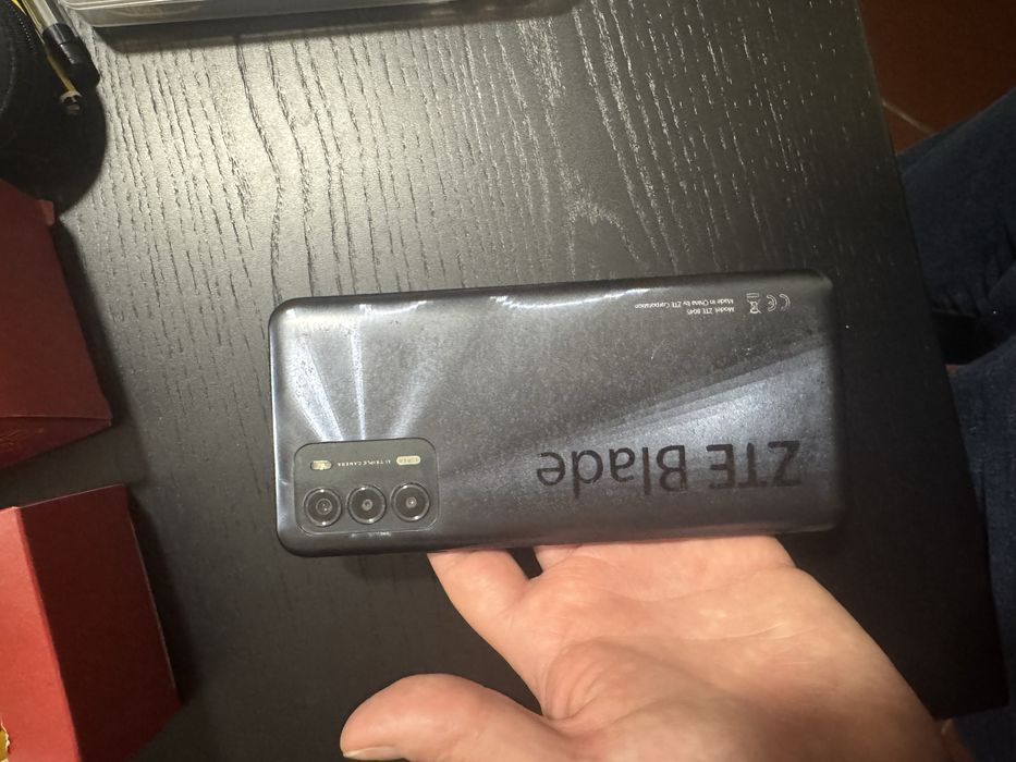 Telemóvel ZTE Blade V40 Vita