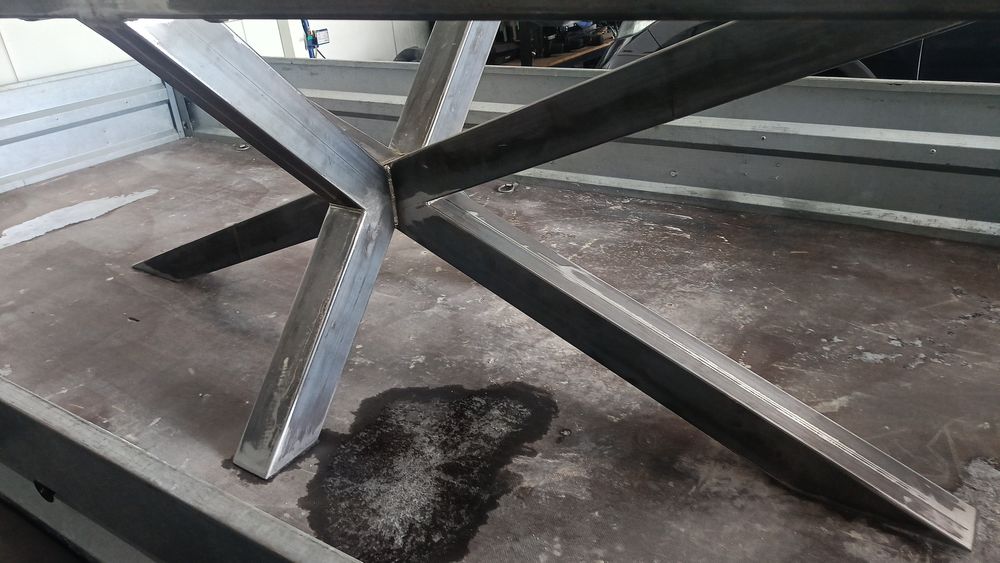 sprzedam Stół do jadalni