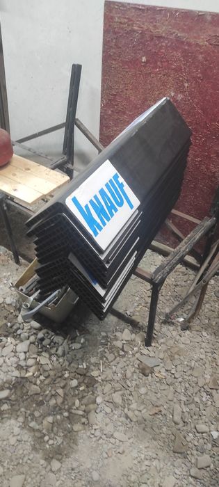 Кутники для вантажу KNAUF