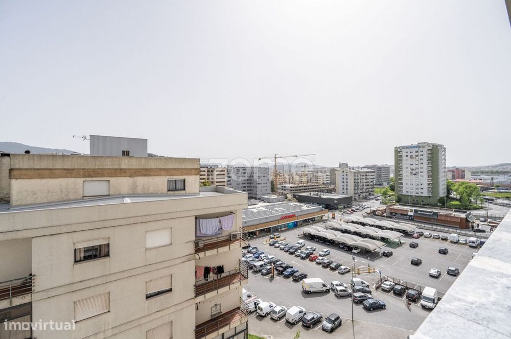 Apartamento T2, em Maximinos, Braga