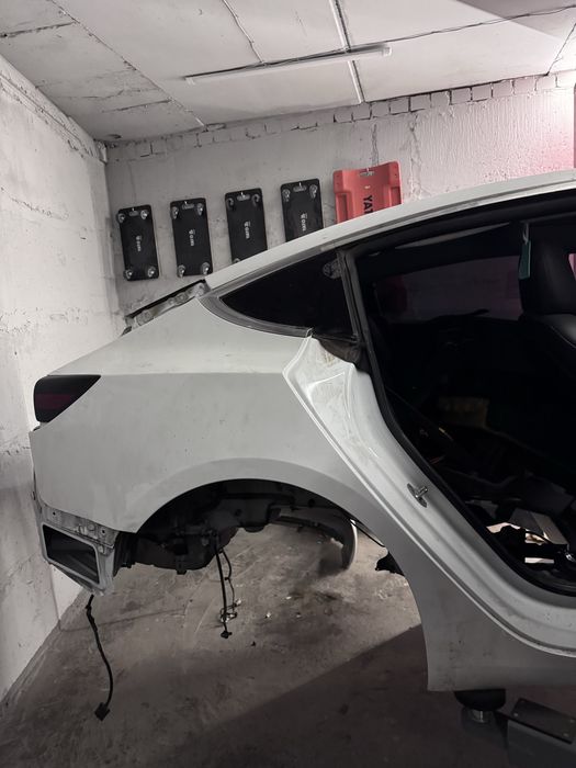 Розборка Тесла Мodel 3. 2020р. Оригінальні запчастини.