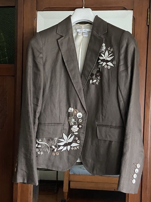 Blazer de linho com bordados