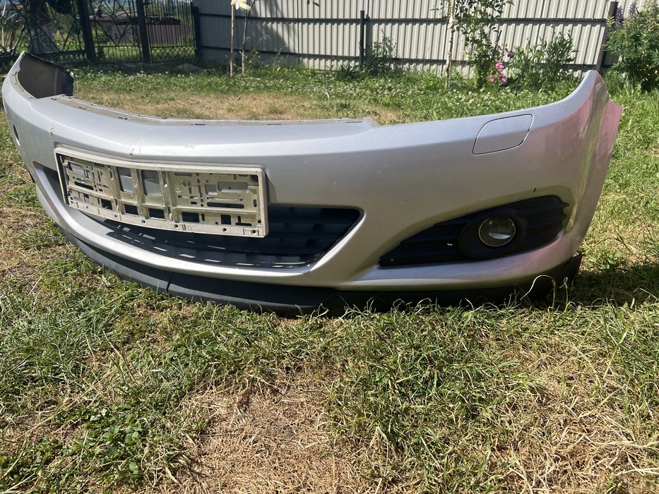 Продам бампер опель вектра с