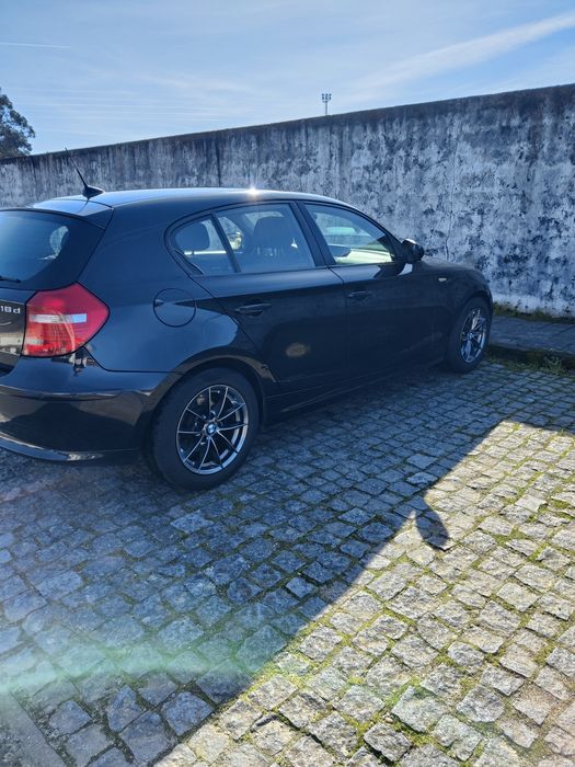 BMW 116d - 5 portas