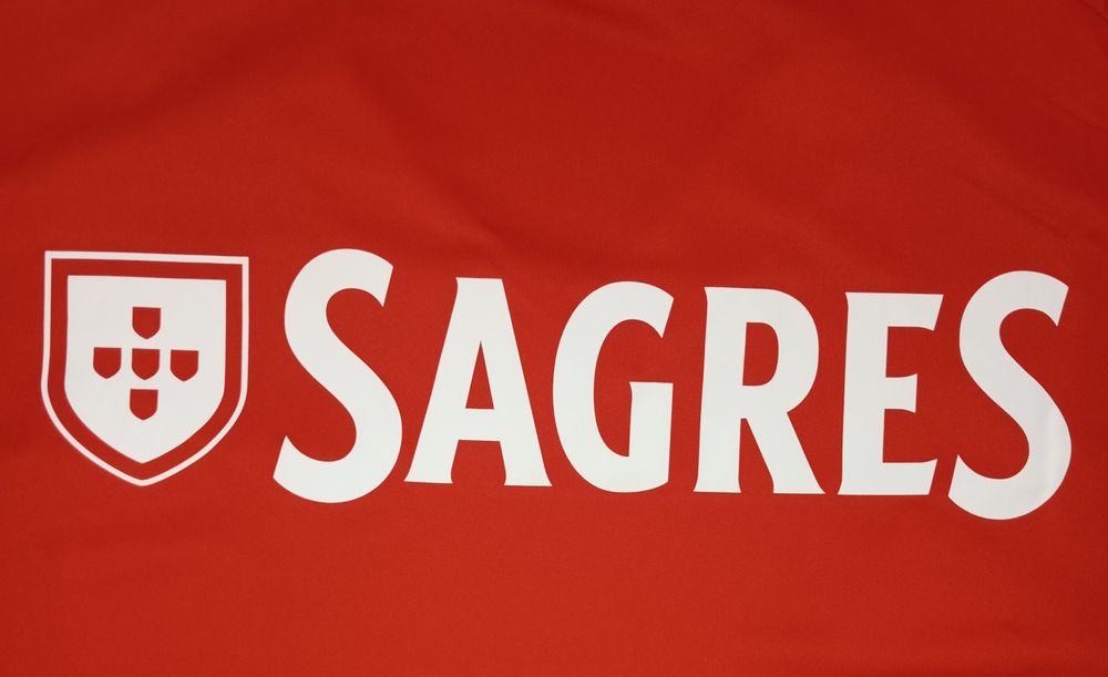 Camisola principal original SL Benfica 2024/2025