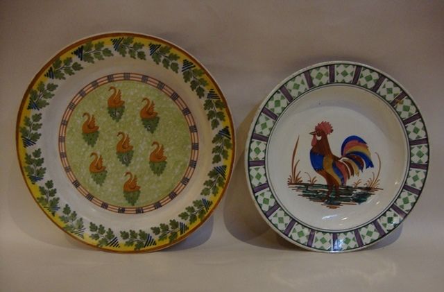 Prato fundo antigo em faiança do Ratinho