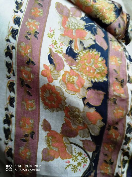 Apaszka szal kupon na bluzkę spódnicę 100% jedwab silk boho 176x 92cm