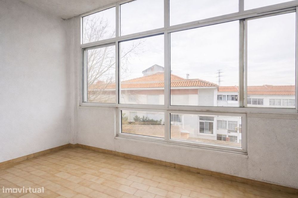 Apartamento T3 na Agualva