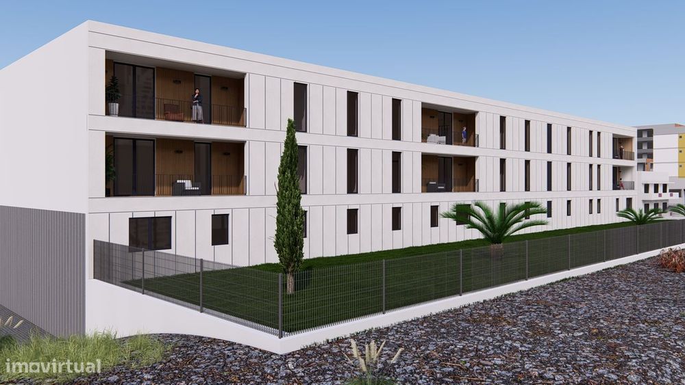 Algarve T1 Novo com garagem em Portimão