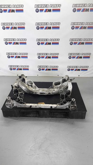 Charriot/Eixo Frontal BMW Serie 7 (F01) 740D