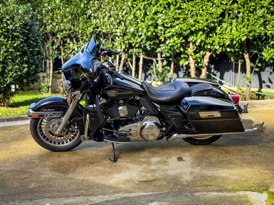 Harley eletra glide 2010