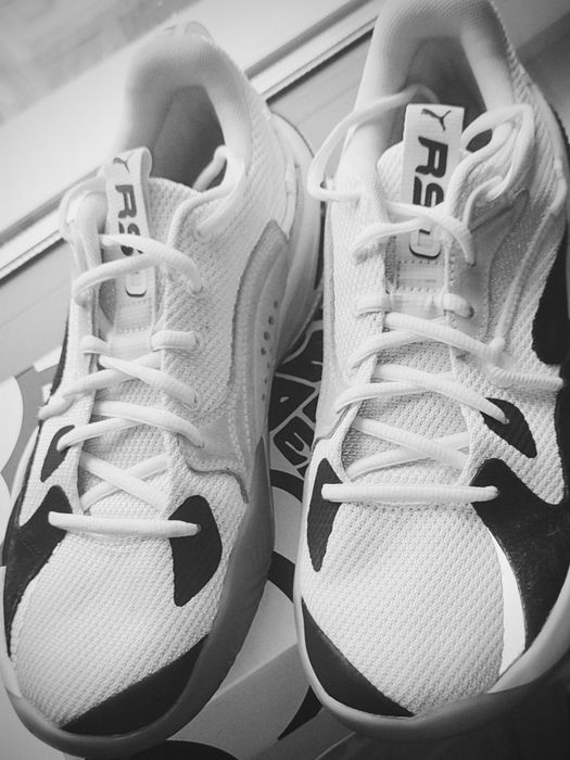 Продам кроссы Puma