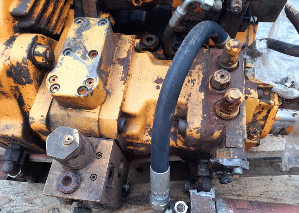 Koparka Liebherr 974 pompa hydrauliczna AT - LPV 250