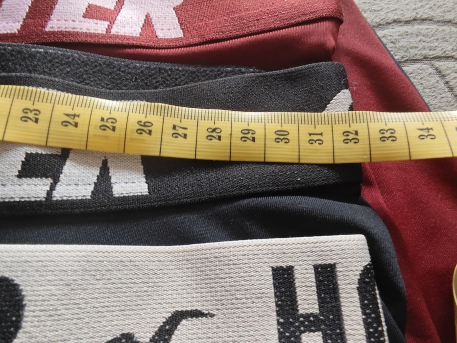 Hollister bokserki męskie 7 sztuk rozmiar XS.