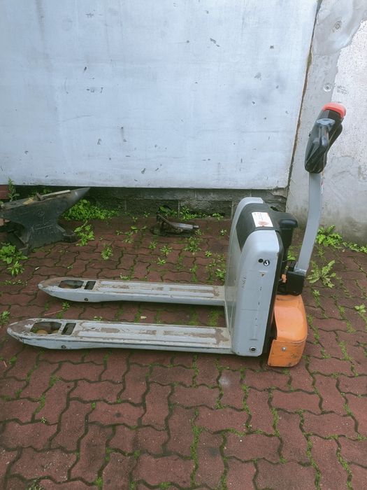 Paleciak elektryczny STILL ECH 15