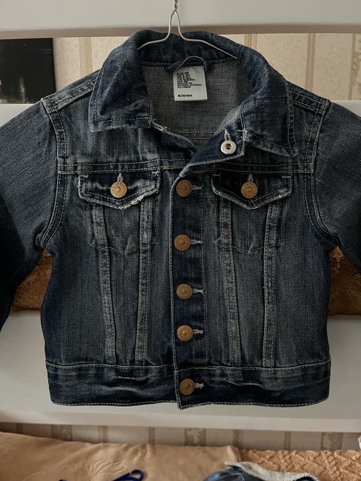 Джинсова куртка Next, брендовий джинсовий піджак Palomino та H&M для хлопчика