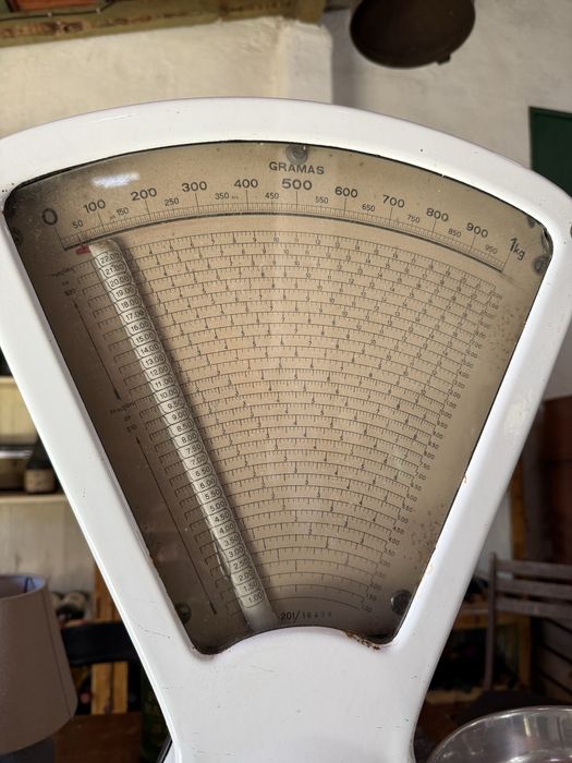 Balança Antiga - a funcionar