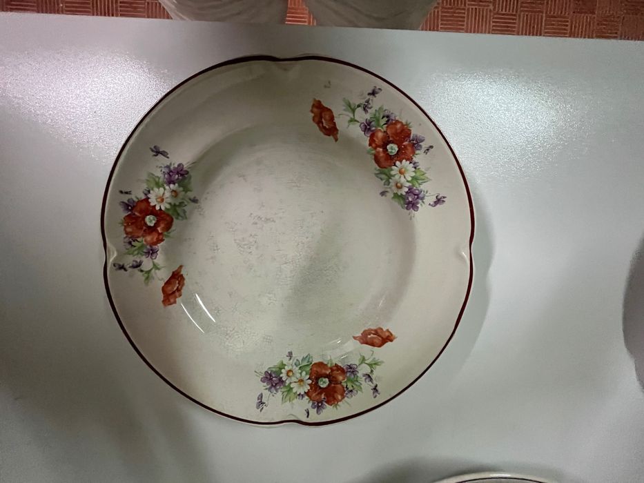 Pratos Sacavem antigos