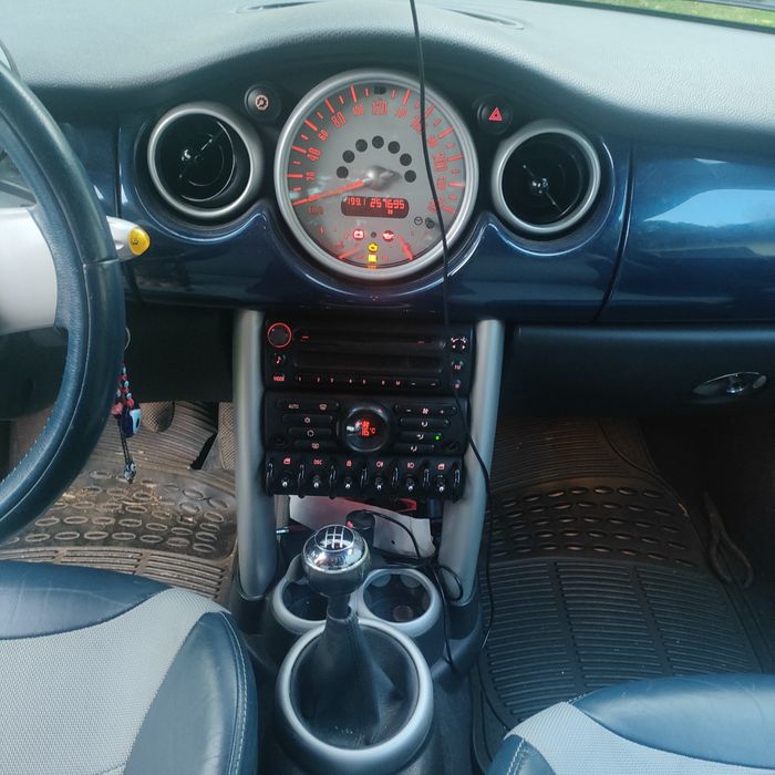 Mini Cooper 1,6 Benz+Gaz 2006r