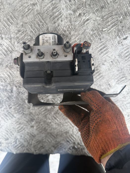 Блок ABS Mitsubishi Lancer X 1.5 2.0 номер  4670A072