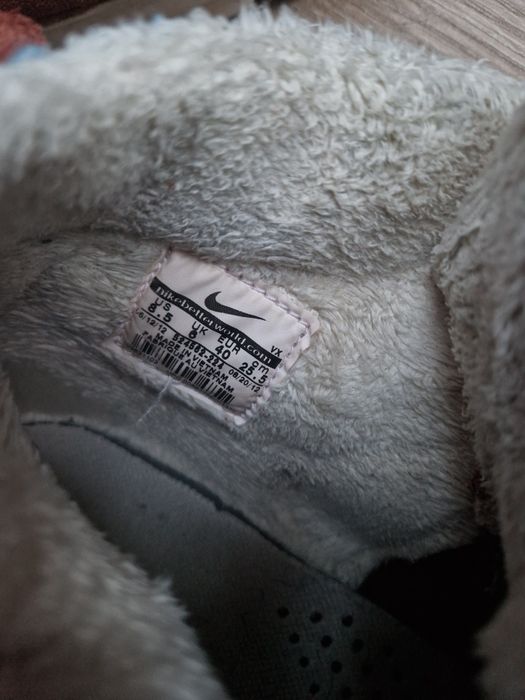 Trapery nike acg buty zimowe 40 25.5cm