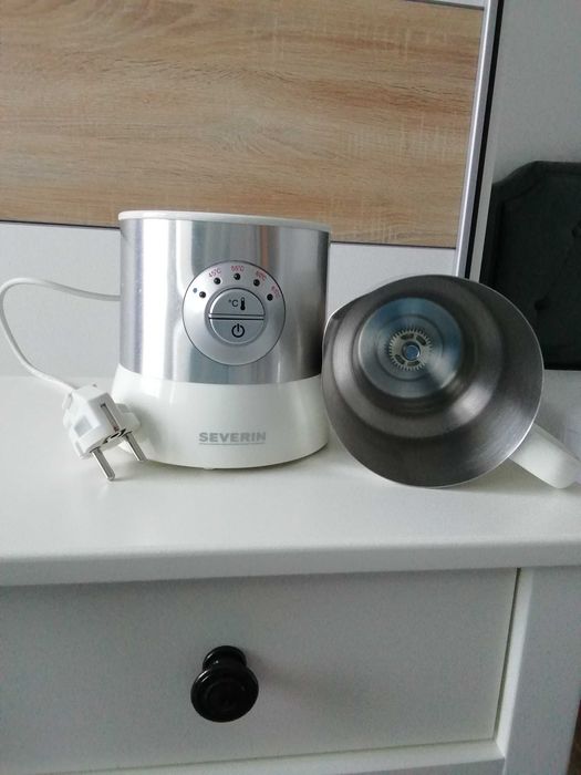 Spieniacz do mleka, do robienia czekolady Severin 9685