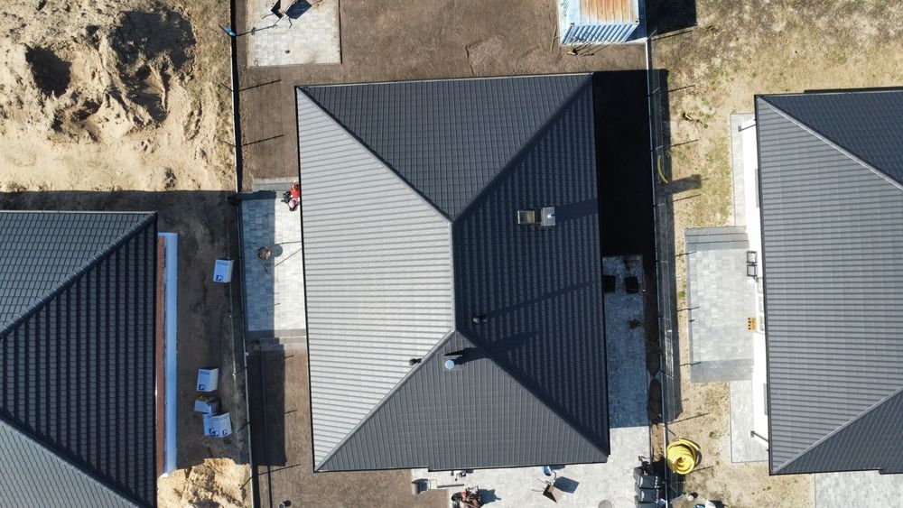 Dekarstwo, ciesielstwo, trak mobilny,uslugi podnośnikiem koszowym