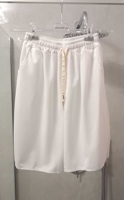 Nowe spodenki męskie r. L białe przewiewne