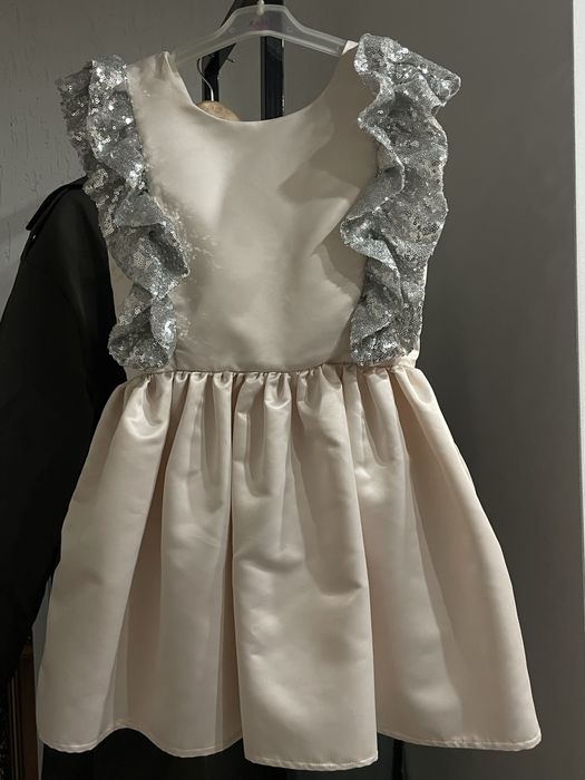 Платье короткое пышное праздничное