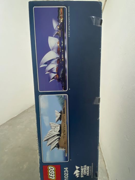 Lego Sydney Opera House - 10234 - Selado