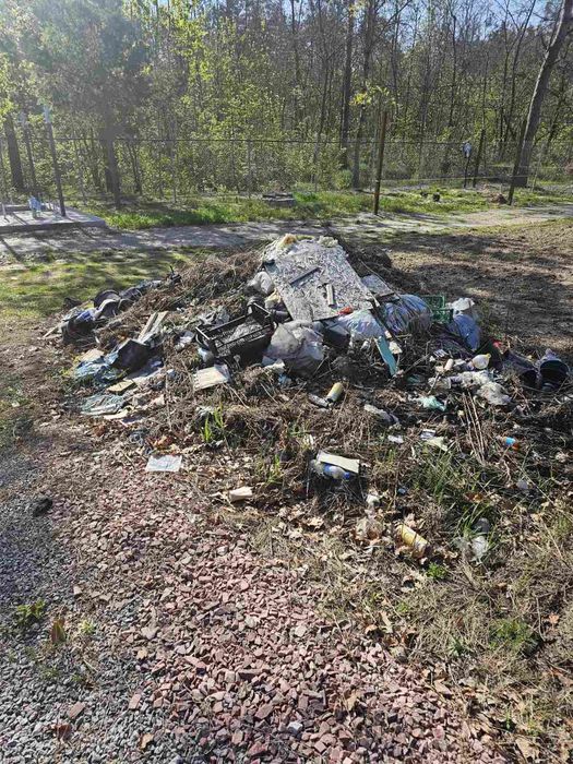 Вивіз сміття. Вивіз хламу. Вивіз строй мусора.