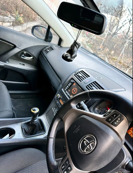 Разборка Toyota Avensis T27  2.0td D-4D 1AD-FTV розбірка Авенсіс т27