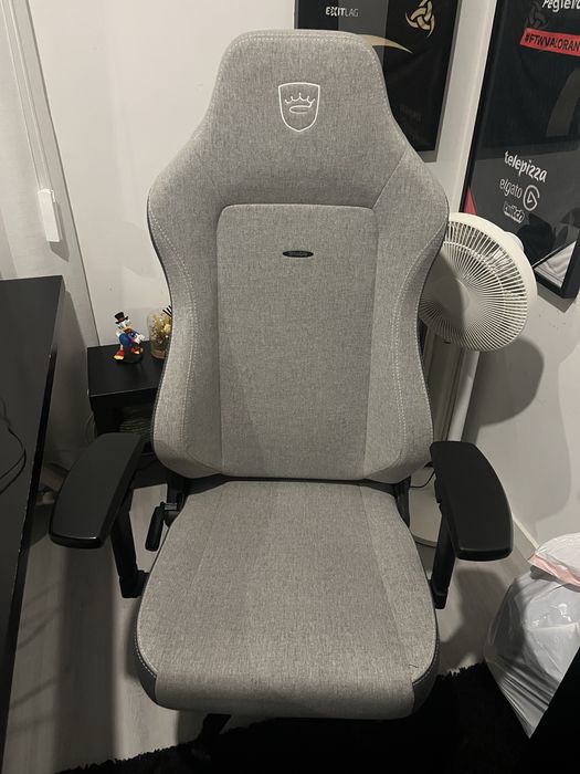 Cadeira Noblechairs HERO TX