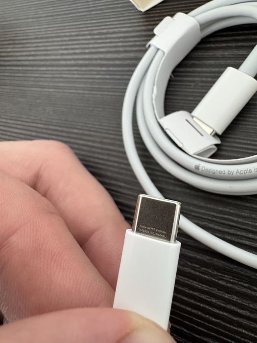 Автомобільний зарядний пристрій зарядка автомобільна Apple car charger