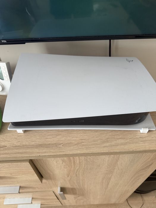 Playstation 5 z napedem pad