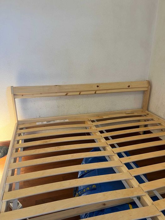 Cama IKEA NEIDEN 140×200 -120€