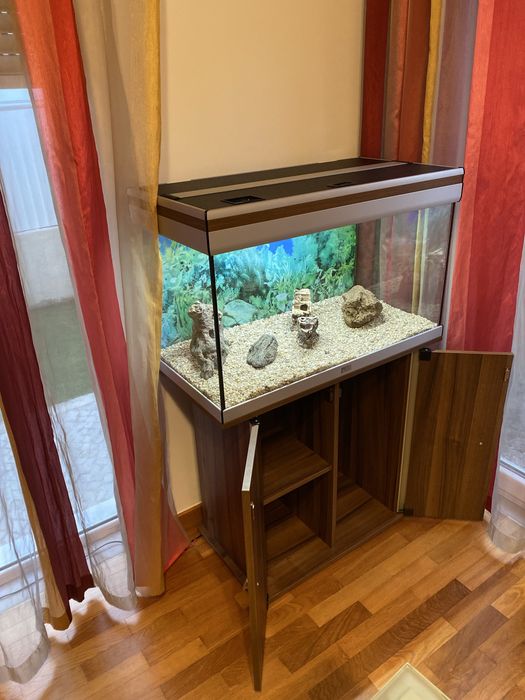 Aquário Aquatlantis 120Lts com  móvel e acessórios