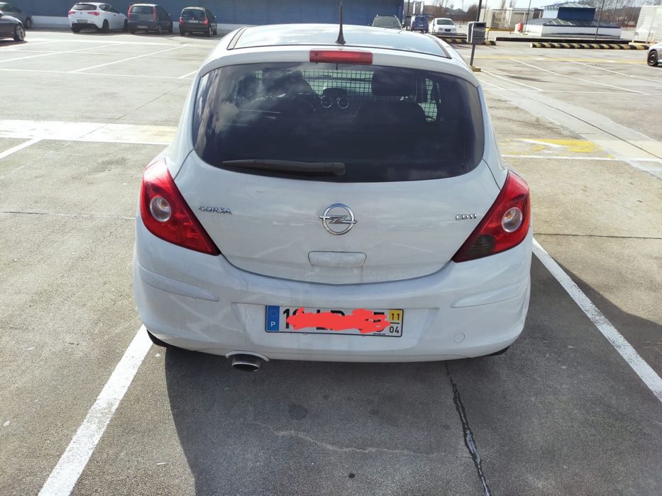 Opel corsa 1.3 cdti black editon